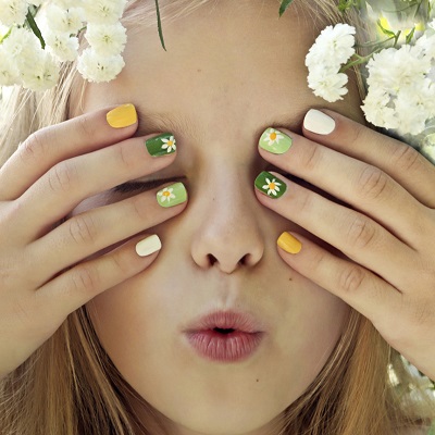 ELEGANT NAIL & SPA - kids treatment